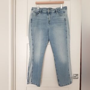 Simply Vera Denim